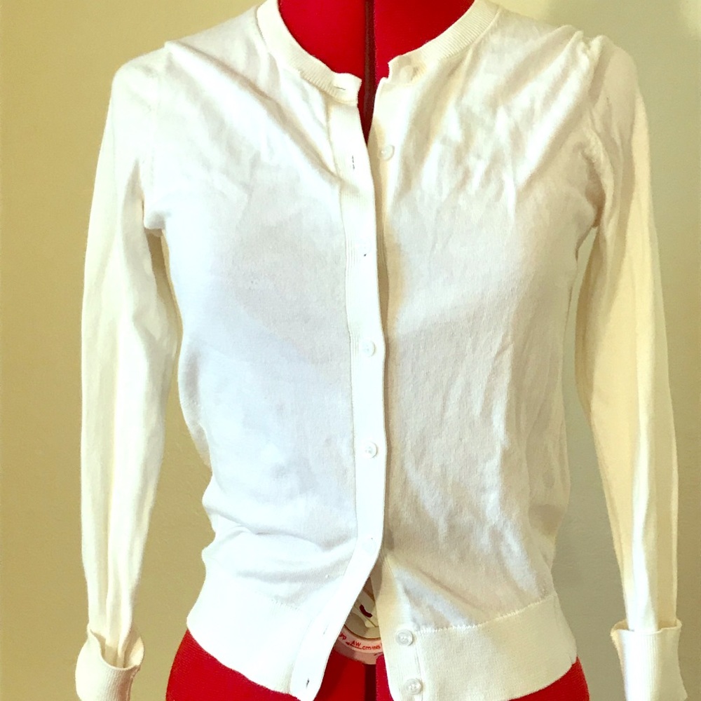 White knit cardigan